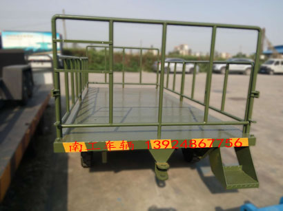 军绿色5吨护栏式wxc万象城（中国）首页官方网站1I.jpg