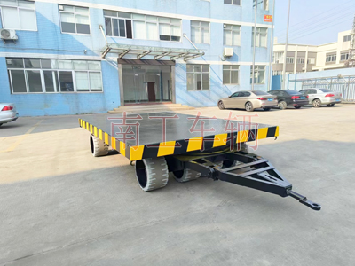 30吨重型wxc万象城（中国）首页官方网站 环保实心轮胎1I.jpg