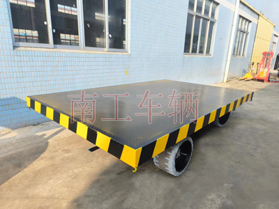 30吨重型wxc万象城（中国）首页官方网站 环保实心轮胎2I.jpg