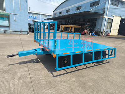 5吨下翻式护栏wxc万象城（中国）首页官方网站 全挂工具拖车5I.jpg